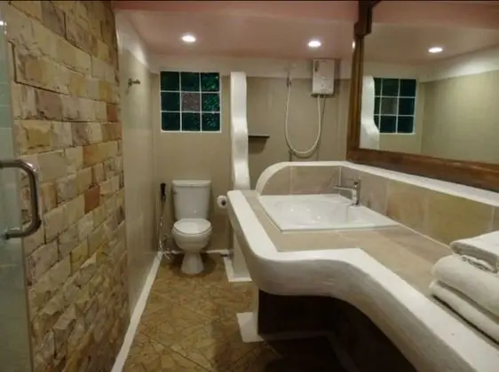 Standard Room - 200 meters away from the Parama Resort (there are golf carts available)