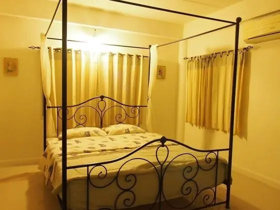 Ev, 2 Yatak Odası, Veranda, Bahçe Manzaralı
