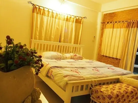 Ev, 2 Yatak Odası, Veranda, Bahçe Manzaralı