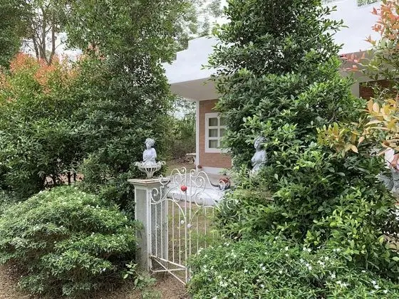 Ev, 2 Yatak Odası, Veranda, Bahçe Manzaralı