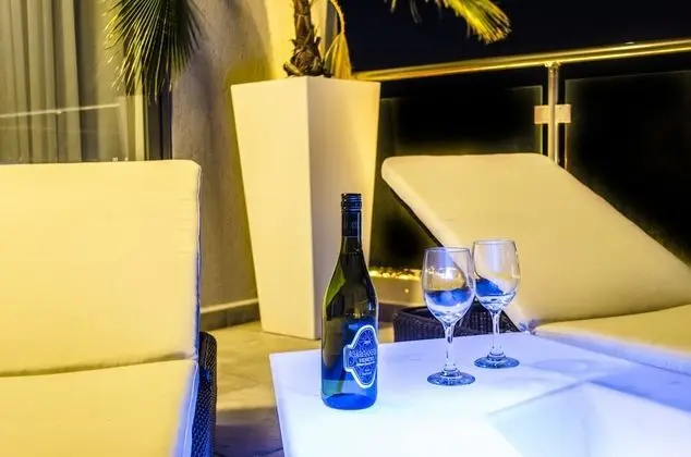 Luxury Çatı Katı Süiti (Penthouse), 4 Yatak Odası, Engellilere Uygun, Kişiye Özel Havuzlu