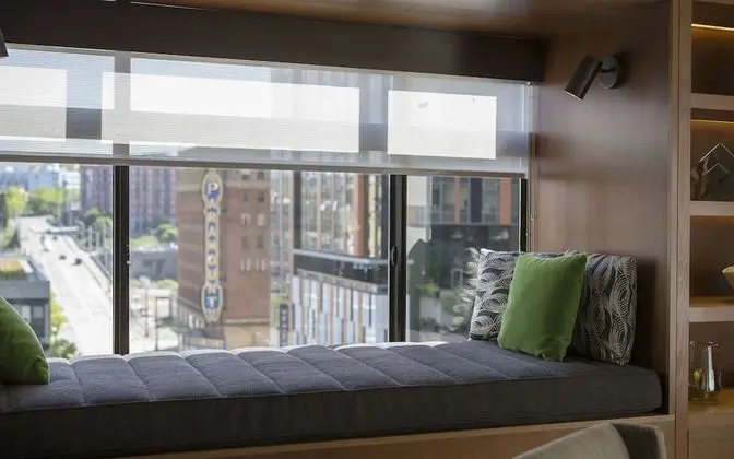 Çatı Katı Süiti (Penthouse), Şehir Manzaralı