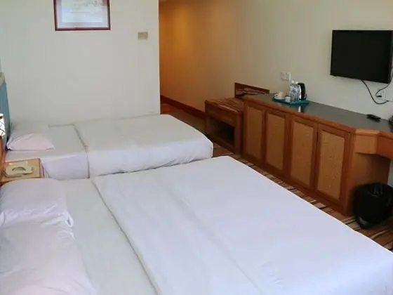 Super Triple Room