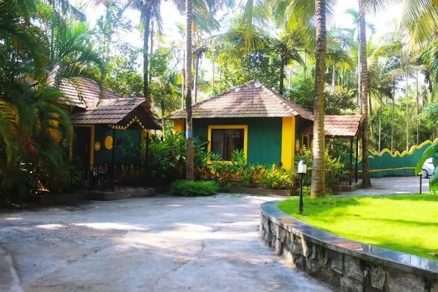 Standard Cottage (Non A/c)