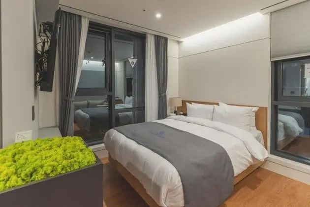 Couple Room