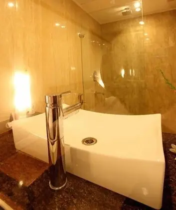 Comfort Tek Büyük veya İki Ayrı Yataklı Oda