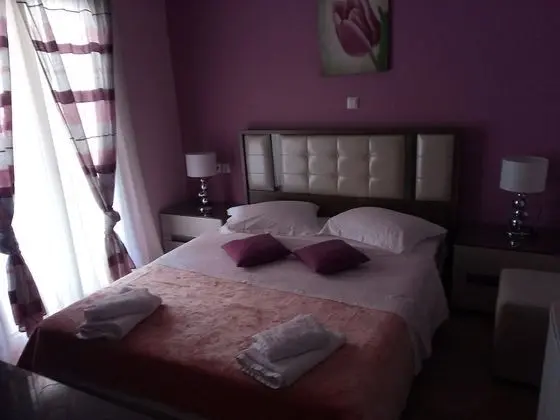 Tek Büyük Yataklı Oda, Balkon