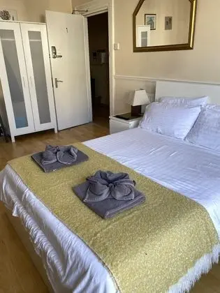 Üç Kişilik Oda, Özel Banyo