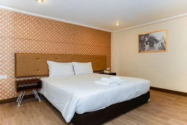 Parasol Standard Room