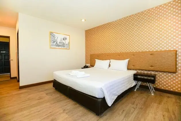 Parasol Standard Room