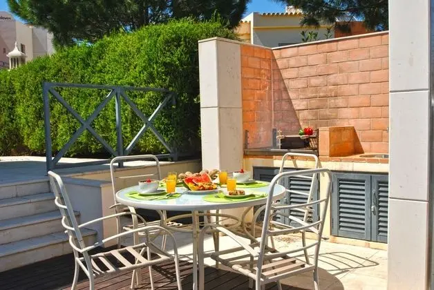 Villa, 4 Yatak Odası, Kişiye Özel Havuzlu, Havuz Manzaralı