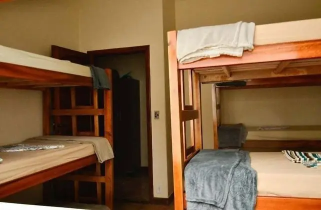 Dormitório compartilhado econômico, Dormitório misto  (1)