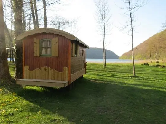 Karavan, Ortak Banyo (Roulotte)