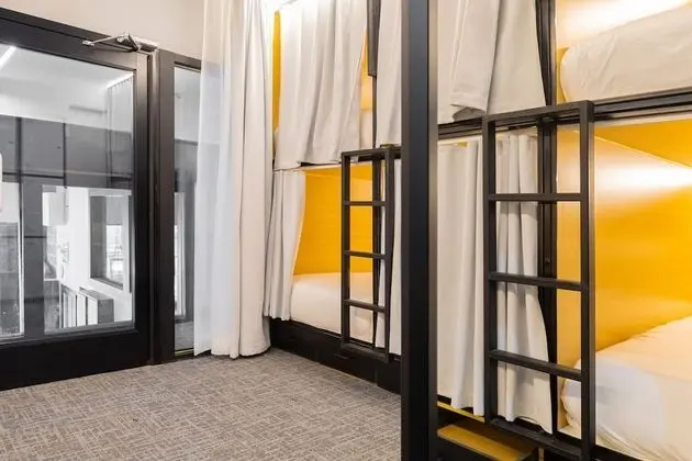 Signature Ortak Ranzalı Oda