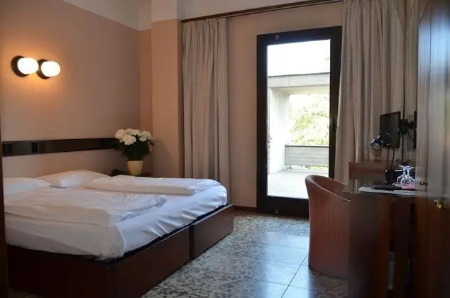 Comfort Tek Büyük veya İki Ayrı Yataklı Oda, Balkon