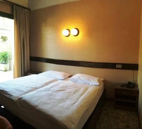 Comfort Tek Büyük veya İki Ayrı Yataklı Oda, Balkon