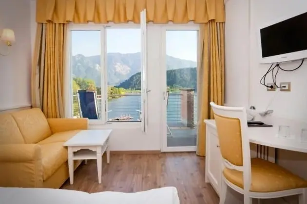 Deluxe Tek Büyük veya İki Ayrı Yataklı Oda