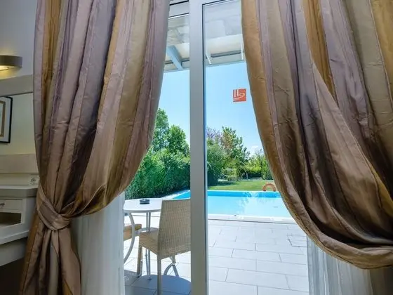 Süit, Kişiye Özel Havuzlu