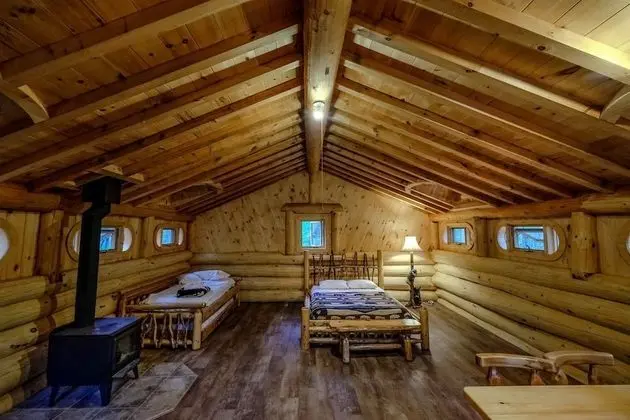 Classic Kulübe (Cabane en bois rond)
