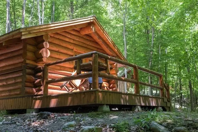 Classic Kulübe (Cabane en bois rond)