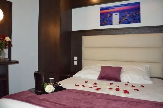Tek Büyük Yataklı Oda