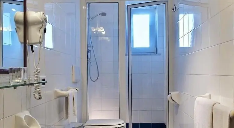 Tek Kişilik Oda