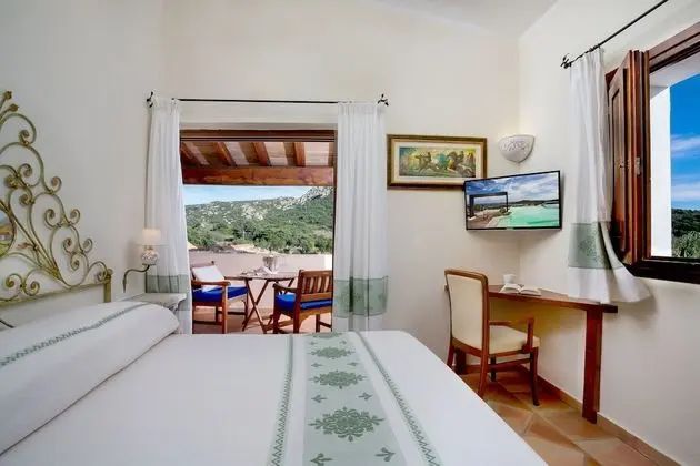 Standard Tek Büyük veya İki Ayrı Yataklı Oda