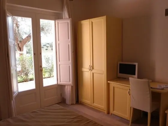 Tek Büyük Yataklı Oda