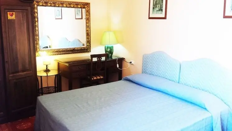 Tek Büyük veya İki Ayrı Yataklı Oda, Sigara İçilmez (Garden)