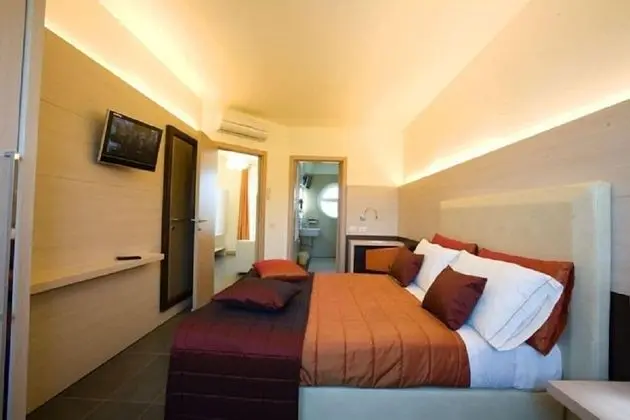 Standard Tek Büyük Yataklı Oda