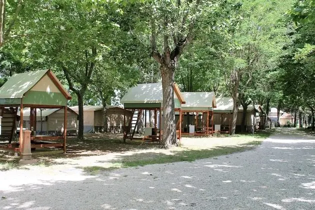 Çadır, Ortak Banyo (Above-Ground)