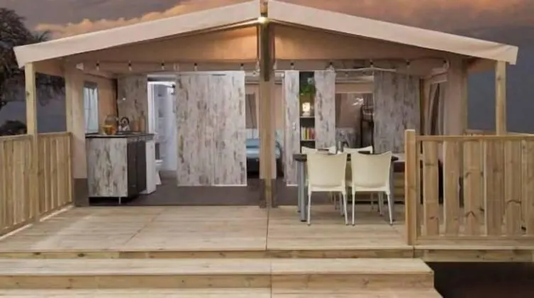 Deluxe Çadır, 2 Yatak Odası, Özel Banyo, Denize Sıfır