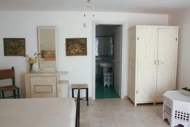 Deluxe Tek Büyük veya İki Ayrı Yataklı Oda, Birden Çok Yatak, Bahçe Manzaralı (Magnolia)
