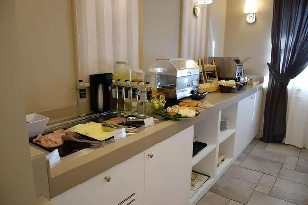 Family Dört Kişilik Oda