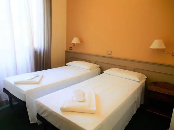 İki Ayrı Yataklı Oda