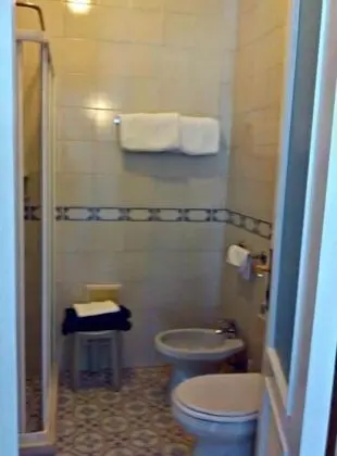 Classic Tek Büyük Yataklı Oda, 1 Çift Kişilik veya 2 Tek Kişilik Yatak, Bahçe Manzaralı, Kule