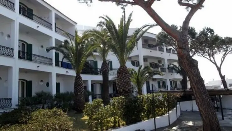 Classic Tek Büyük Yataklı Oda, 1 Çift Kişilik veya 2 Tek Kişilik Yatak, Bahçe Manzaralı, Kule