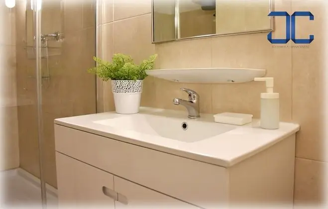 Apart Daire, 5 Yatak Odası, Şehir Manzaralı