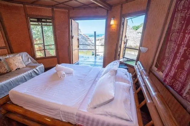 Air-Con Hut