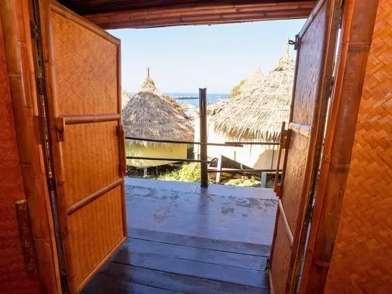 Air-Con Hut