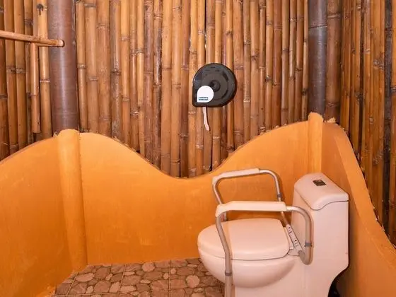 Air-Con Hut
