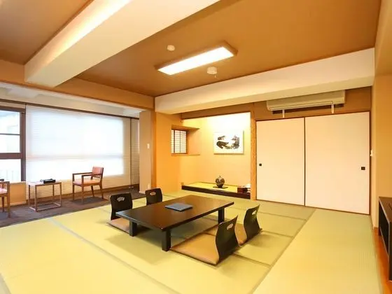 Traditional Oda, Sigara İçilmez (Japanese Style, Room Size Varies)