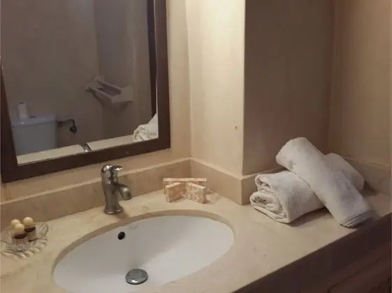 Junior Dört Kişilik Oda, 1 Yatak Odası, Teras, Bahçe Manzaralı