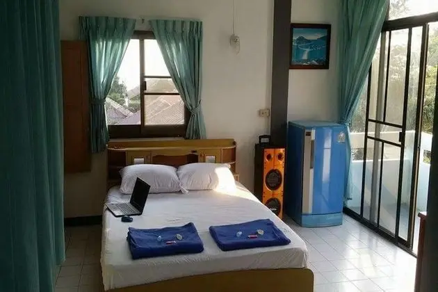 Oda, 2 Çift Kişilik Yatak, Balkon