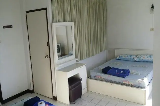 Oda, 2 Çift Kişilik Yatak, Balkon