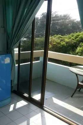 Oda, 2 Çift Kişilik Yatak, Balkon