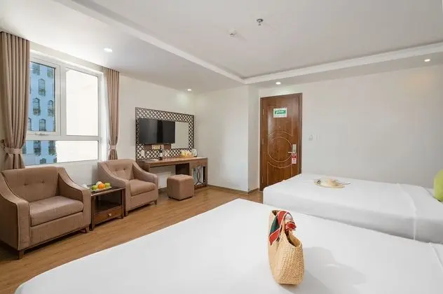 Deluxe Dört Kişilik Oda, 2 Büyük (Queen) Boy Yatak, Şehir Manzaralı