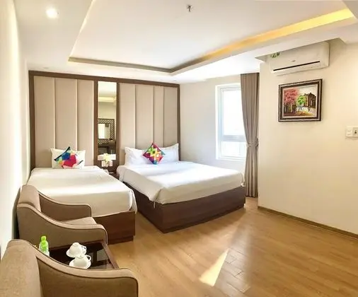Deluxe Üç Kişilik Oda, Birden Çok Yatak, Şehir Manzaralı