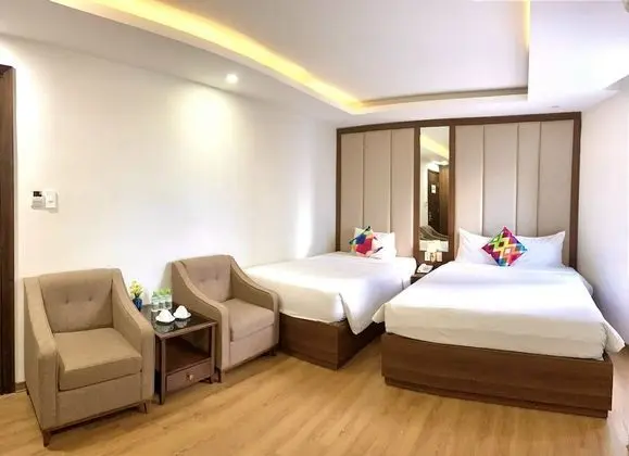 Deluxe Üç Kişilik Oda, Birden Çok Yatak, Şehir Manzaralı