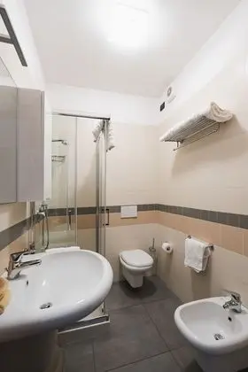 Tek Büyük veya İki Ayrı Yataklı Oda